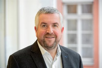 Neues Umspannwerk für Solarparks bei Oederan geplant: „Eine gewisse Goldgräberstimmung“ - Oederans Bürgermeister Steffen Schneider rechnet in nächster Zeit mit weiteren Bauanträgen für PV-Anlagen.