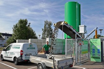 Neuheit beim Baumarkt Leitermann in Remse: Hier gibt's jetzt frischen Beton an der Tankstelle - An der Anlage auf dem Leitermann-Parkplatz in Weidensdorf kann man sich frischen Beton holen.