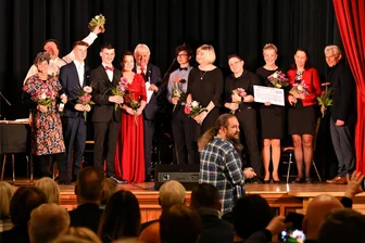 Neujahrsempfang in Hainichen: Ehrung für das „soziale Gewissen der Stadt“ - Ein Abend wie eine Show: Der Neujahrsempfang in Hainichen im Festsaal „Goldener Löwe“.