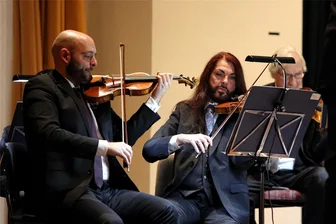 Neujahrskonzert in Oelsnitz bietet einige musikalische Überraschungen - Die Erzgebirgische Philharmonie Aue gastierte in der Stadthalle Oelsnitz.