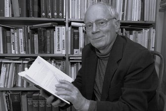 Neumarker Schriftsteller und Politiker Uwe Grüning gestorben - Dieses Foto entstand 2010 und zeigt Uwe Grüning so, wie ihn viele Vogtländer kannten.
