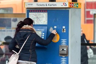 Neun-Euro-Ticket: Wann der Verkauf im Vogtland startet - Symbolbild