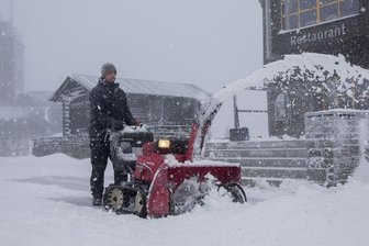 Neuschnee: Zehn Zentimeter auf dem Fichtelberg - 