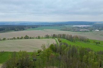 Neustadt: Potenzielles Suchgebiet für Windkraftanlagen ausgewiesen - Der Gemeinderat von Neustadt will mit seiner Entscheidung möglichst wenig Angriffsfläche für Windkraftvorhaben bieten.