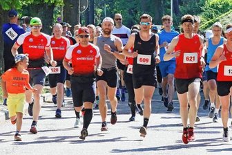 Neustart für Werdauer Waldlauf - Beim 43. Werdauer Waldlauf im Mai 2022 (Foto) waren 227 Läuferinnen und Läufer gestartet. Für Sonntag liegen mehr Anmeldungen vor. 