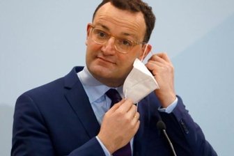 Newsblog Corona - die aktuelle Entwicklung - Bundesgesundheitsminister Jens Spahn (CDU) bei einer Pressekonferenz vor dem Start des Impfprogramms gegen die Coronavirus-Erkrankung (COVID-19).