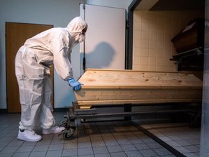Newsblog Corona: Höchststand bei Corona-Toten seit Februar - 