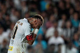 Neymar droht Ausfall zu Brasiliens WM-Start - Neymar droht wegen einer Wadenverletzung der Ausfall zum Auftakt der Weltmeisterschaft. (Archivbild)