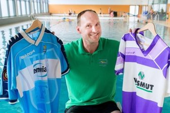 "Nicht nur das Geld ist entscheidend" - Der neue Arbeitsplatz des ehemaligen FCE- und CFC-Profis Jan Schmidt ist die Schwimmhalle am Zeller Berg in Aue.