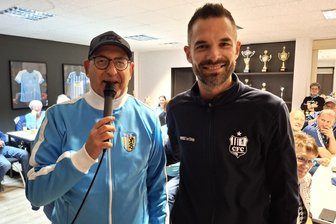 Nicht nur der Stadionsprecher hat frei: Heimspiel des Chemnitzer FC ist abgesagt - Haben am Samstag frei: CFC-Cheftrainer Benjamin Duda (r.) und Stadionsprecher Olaf Kadner. Foto: Knut Berger
