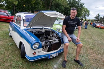 Nicht nur für Trabi-Fans: Dieses Treffen im Vogtland lässt die Herzen von Oldtimerfans höher schlagen - 