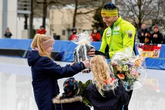 Nico Ihle hört auf: Blumen zum Abschied nach langer Karriere -