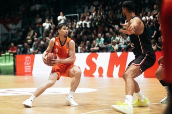 Niners Chemnitz: Lob von NBA-Legende für Topscorer Wesley Van Beck - Mit 26 Punkten bester Werfer der Niners gegen Bamberg: Sommerneuzugang Wesley Van Beck. 