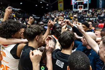 Niners Chemnitz nach dem Einzug ins Achtelfinale des Eurocups: Wie es weitergeht und was im Derby am Samstag entscheidend sein wird - Mit Teamgeist und der richtigen Einstellung haben die Niners am Mittwoch im Eurocup gegen Trento gewonnen. Das braucht es jetzt auch in der Bundesliga.