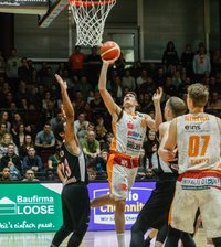 Niners stecken erste Niederlage ein -