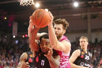 Niners verlieren Fehler-Festival in Bonn -
