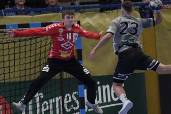 "Noch cooler und cleverer sein" - Aues Eigengewächs Pascal Bochmann trug im Heimspiel gegen den HV Werder dank einer starken Leistung einen großen Teil zum letztlich klaren 31:22-Erfolg des EHV bei.