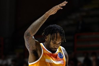 Es hat wieder nicht gereicht: Die Niners Chemnitz um Jeff Garrett verloren bei Bertram Derthona in Italien ihr Premierenspiel in der Championsleague.