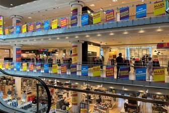 Noch mehr Rabatt und nur noch zwei Etagen: Der Countdown für Galeria Kaufhof in Chemnitz läuft - Die letzten Tage sind angebrochen. Ab Mittwoch gibt es noch mehr Rabatt bei Galeria Karstadt Kaufhof in Chemnitz.