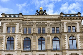 Noch nicht zu spät für das Studium im Wintersemester – TU Chemnitz bietet Beratung an - Das Gebäude der TU Chemnitz an der Straße der Nationen. Die Universität nimmt noch Bewerbungen an.