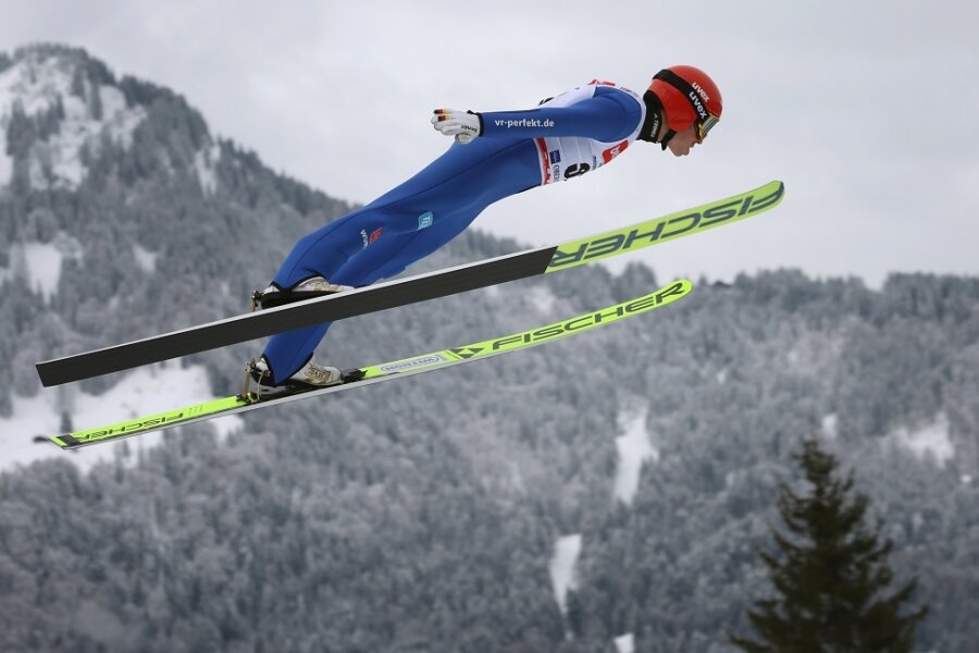 Nordische Ski-WM: Eric Frenzel erhält Startplatz im Einzel - Eric Frenzel hat in Planica einen der der vier Startplätze für das Einzel von der Normalschanze erhalten (das Foto wurde Anfang Februar beim Weltcup in Oberstdorf aufgenommen).