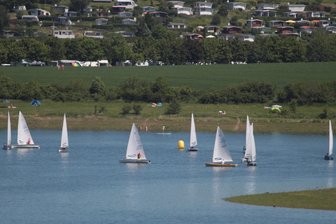 Nordsee-Segler gewinnt Finntage - Auf der Talsperre Pöhl wurde am Wochenende gesegelt.