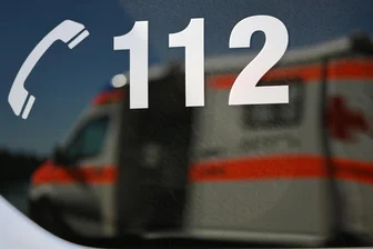 Notrufmissbrauch löst Feuerwehreinsatz im Vogtland aus - Einsatzkräfte mussten wegen eines vermeintlichen Brandes nach Auerbach ausrücken.