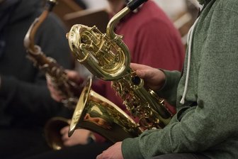 „Null ist ein deutliches Zeichen“: So reagiert ein vogtländischer Verein auf das Aus für ein Herzensprojekt - Das Kunst-und-Jazz-Festival sollte im Mai über die Bühne gehen - doch dazu kommt es nicht.