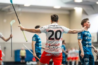 Nun müssen zwei Siege zu Ostern her: Müde Floor Fighters verlieren erstes Playoffspiel in Hamburg - Jubel bei den Hamburgern, Frust bei den Chemnitzern: Die Floorballer der Floor Fighters haben das erste Spiel im Playoff-Viertelfinale verloren.