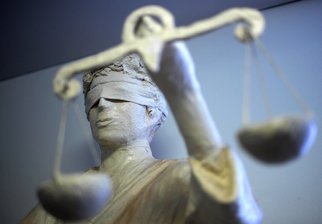 OB-Enkelkind gefilmt: Gericht bestätigt Schuld eines rechten Youtubers - Das Urteil des Amtsgerichtes ist bestätigt.