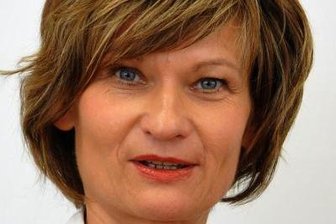 OB Ludwig kündigt Grünflächen-Offensive an - Oberbürgermeisterin Barbara Ludwig