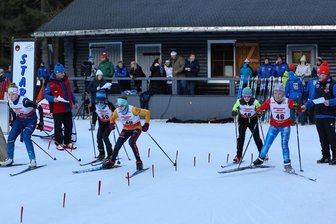 Ob mild oder hart: Im Winter bleibt dieser Verein im Erzgebirge immer im Wettkampfmodus - Ob Nordische Kombination, Skisprung oder Langlauf wie hier beim Schülercup voriges Jahr: Der WSV Johanngeorgenstadt erweist sich stets als guter Gastgeber.