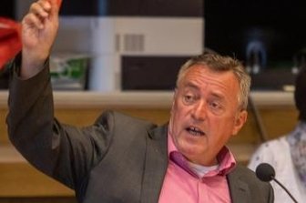 OB Oberdorfer leitet seine letzte Ratssitzung - Seine Stimme hatte Gewicht im Stadtrat - Ralf Oberdorfer war 21 Jahre lang dessen Chef. Am Dienstag nahm er Abschied.