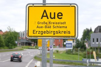 OB-Wahl in Aue-Bad Schlema: Bitte nicht jubeln – ein Kommentar - In Aue-Bad Schlema wurde Marcus Hoffmann (CDU) zum neuen Oberbürgermeister gewählt.