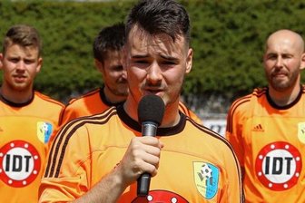 "Oben mitzuspielen, das muss der Anspruch sein" - Hat sich für seine Zeit beim VfB Annaberg 09 bei den Fans, Spielern und Trainern bedankt: Manuel Thomas. Nach neun Jahren in der Kreisstadt will der 22-Jährige nun ein neues Kapitel in Dresden aufschlagen.