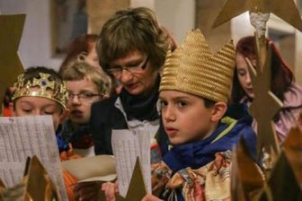 Oberbürgermeisterin empfängt Sternsinger -