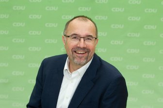 Oberbürgermeisterwahl 2021 in Plauen: CDU nominiert Steffen Zenner - Steffen Zenner (CDU) will Oberbürgermeister von Plauen werden.