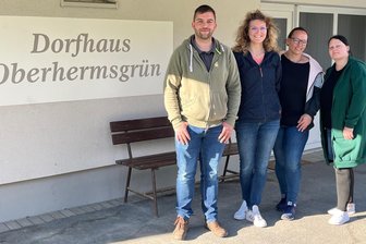 Oberhermsgrüner kämpfen für Bau von Ortszentrum - Sie gehören zum neuen Ortschaftsrat von Oberhermsgrün: Von links Markus Schwab, Ulricke Krause, Nancy Scheller und Anja Müller.
