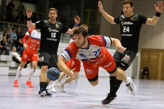 Oberligisten ändern Modus für Neustart - Ab März soll es für Stefan Staude (vorn) und seine Teamkollegen vom HC Glauchau/Meerane wieder um Punkte gehen.