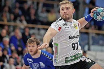 Oberlosaer zeigen erneut Nervenstärke - Sebastian Naumann trug mit fünf verwandelten Siebenmetern zum Oberlosaer Erfolg in Glauchau bei.