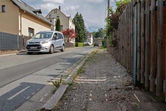 Oberlungwitzer Räte beschließen teure Bauvorhaben - Ein Abschnitt der Goethestraße in Oberlungwitz soll saniert werden. Das wird teurer als geplant.