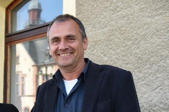 Oberpfälzer frisst Narren am Vogtland - Klaus Zeitler (rechts) - Der Kommunalberater aus der Oberpfalz ist in Adorf und Oelsnitz aktiv.