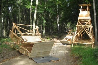 Oberpfannenstiel: Randalierer zerstören fünf Hochsitze -