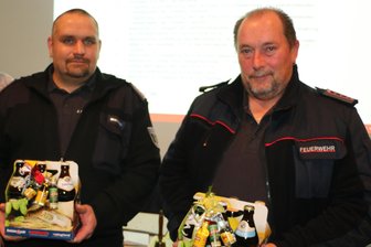 Oberpirker Feuerwehrleitung neu aufgestellt - Jan Spranger (links) ist Wehrleiter in Oberpirk, Stellvertreter ist Ingo Hering.