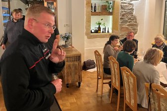 Oberschöna: Warum der Wehrleiter den Gemeinderäten ins Gewissen redet - Gemeindewehrleiter Mario Stiller appellierte am Mittwochabend an die Gemeinderäte von Oberschöna, dass weitere Investitionen für den Brandschutz erforderlich seien.