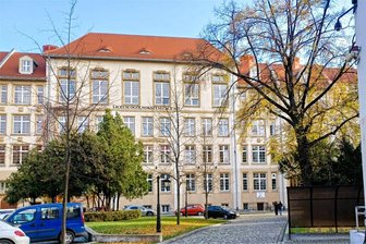 Oberschule Neumark strebt Schüleraustausch mit Lyceum im polnischem Breslau an - Die Partnerschule in Breslau, an der einst auch die berühmte Edith Stein lernte. Foto: JB Steps