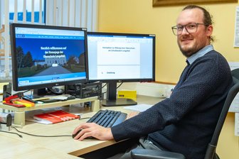 Oberschule plus geplant: Wird Pockau-Lengefeld zum Vorreiter in Sachsen? - Mathias Meyer, Leiter der Oberschule Lengefeld, sieht in dem neuen Schulformat viele Vorteile.