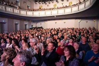Obervogtländische Kommunen wollen Tourismus stärker gemeinsam vermarkten - Das oft ausverkaufte König-Albert-Theater Bad Elster: Wichtige Säule des Tourismus im oberen Vogtland.