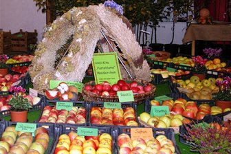 Obstschau in Waldkirchen - Äpfel so weit das Auge reicht können am Wochenende in Waldkirchen bestaunt werden.