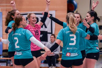 Obwohl es sportlich eigentlich nicht gereicht hat: Chemnitzer Volleyballerinnen können über Aufstieg in 3. Liga jubeln - Die Volleyballerinnen des Chemnitzer VV wurden Vizemeister in der Regionalliga Ost und dürfen nun nachträglich in die 3. Liga aufsteigen.